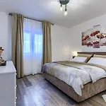 Tramonto By Interhome Villa Buje
