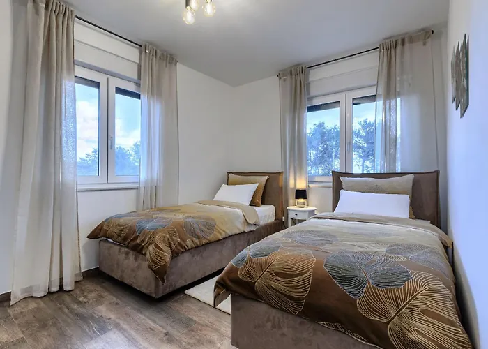 Tramonto By Interhome