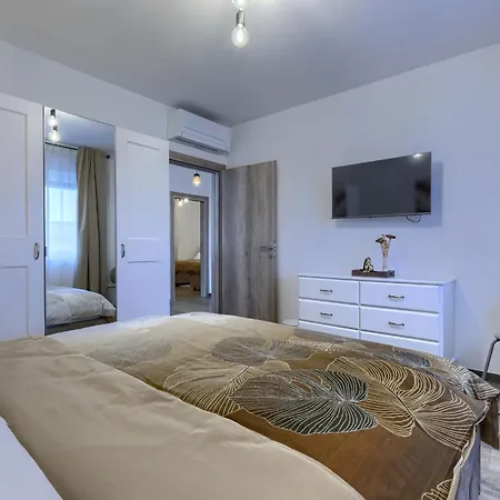 Tramonto By Interhome