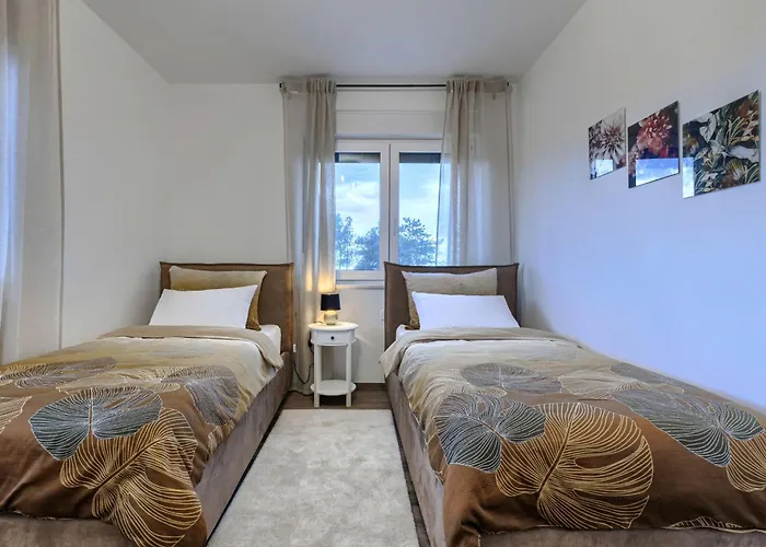 Tramonto By Interhome Vila