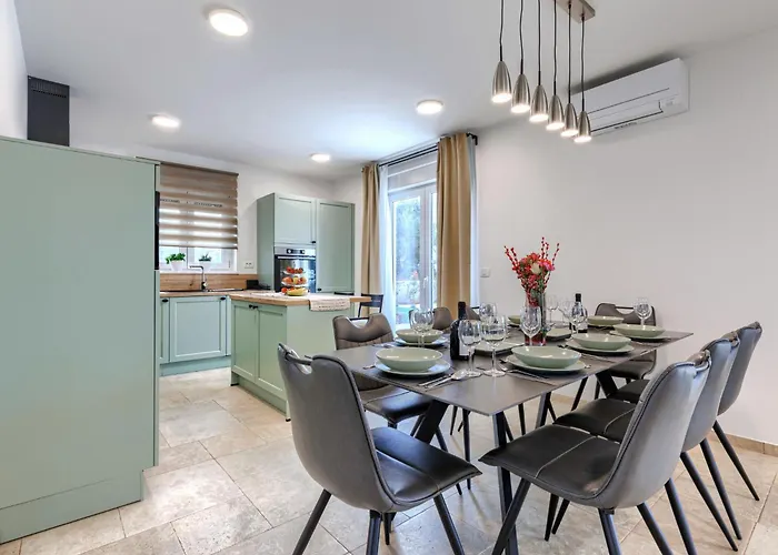 Vila Tramonto By Interhome *