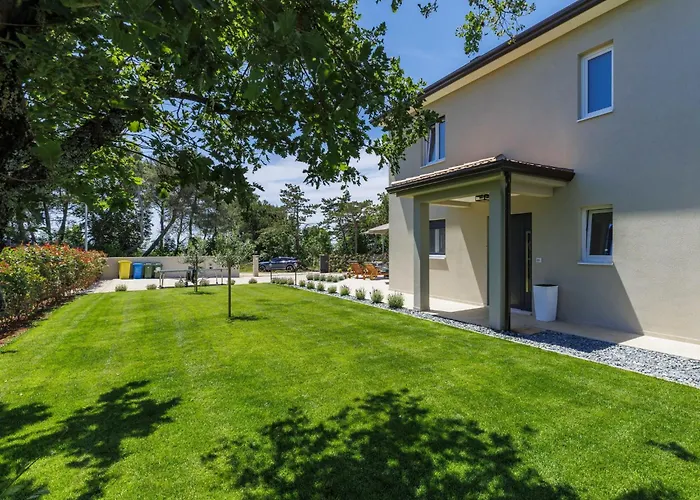 Tramonto By Interhome Vila